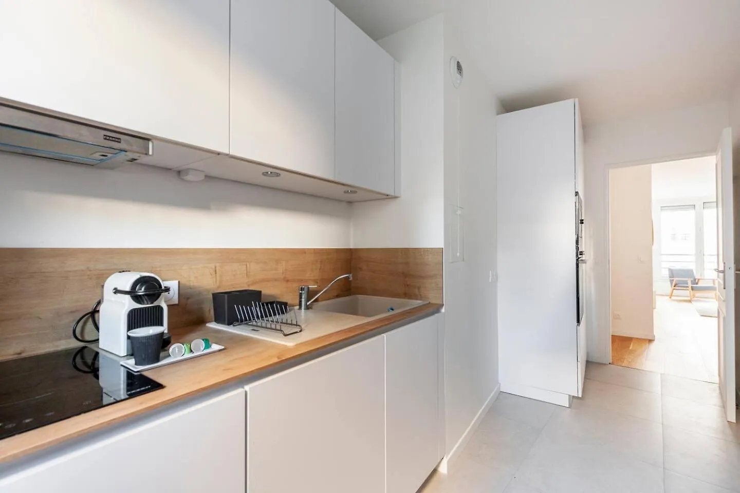 Apartment 3 Bedroom Flat Close Montmartre Paris