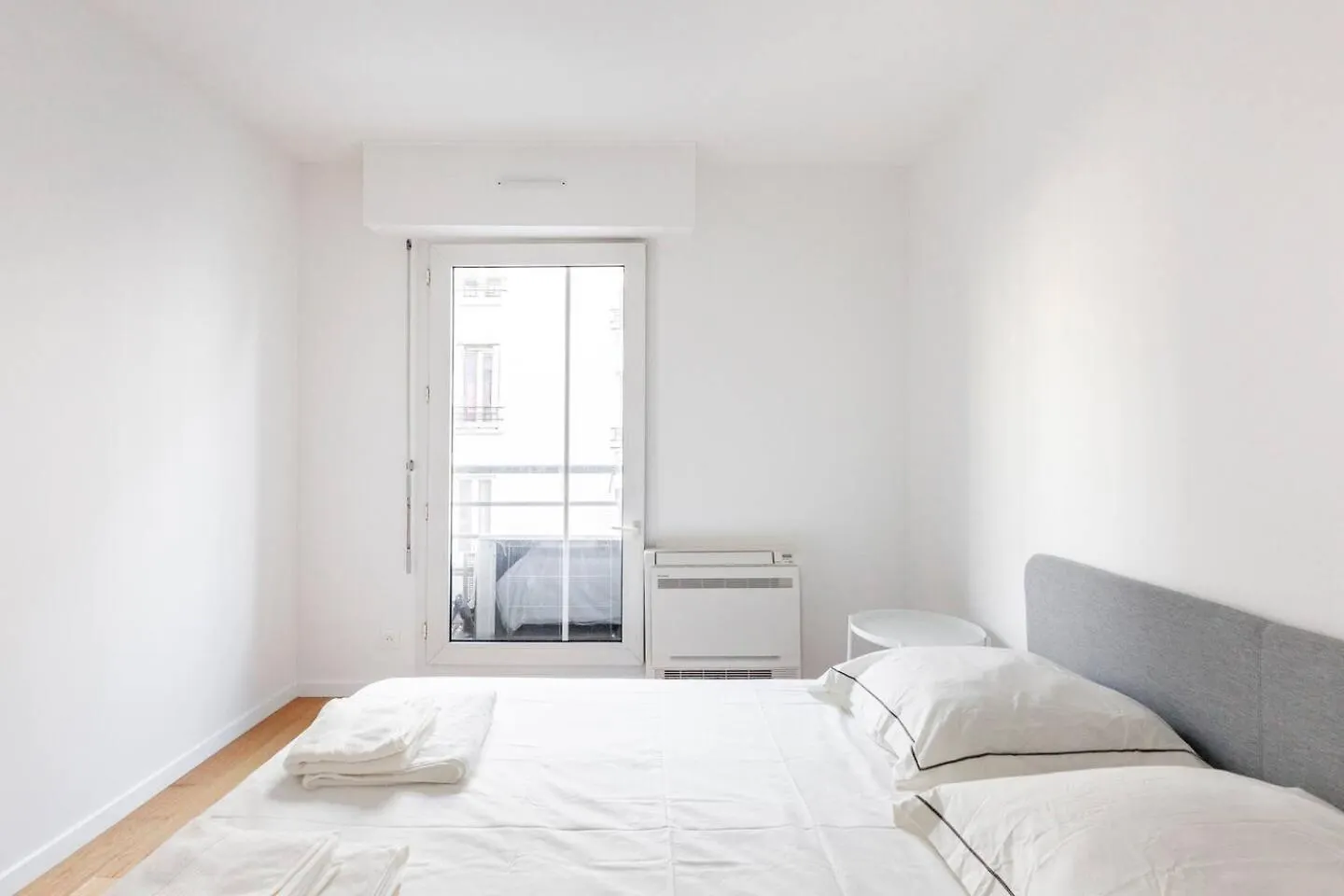 3 Bedroom Flat Close Montmartre Appartement
